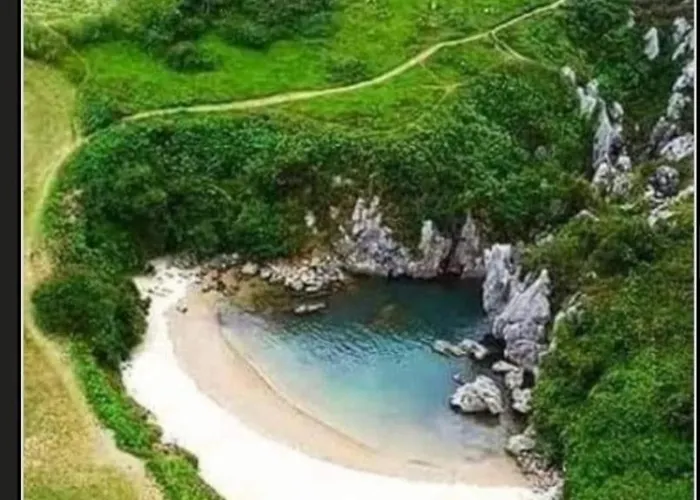 Holiday home Chloe Llanes