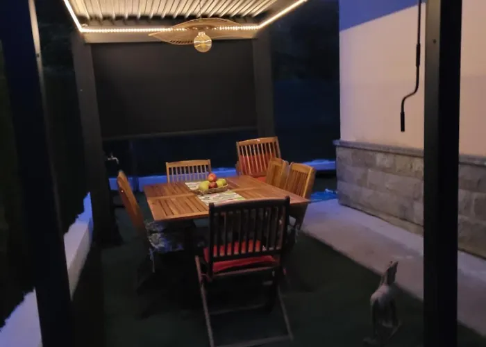 Chloe Holiday home *